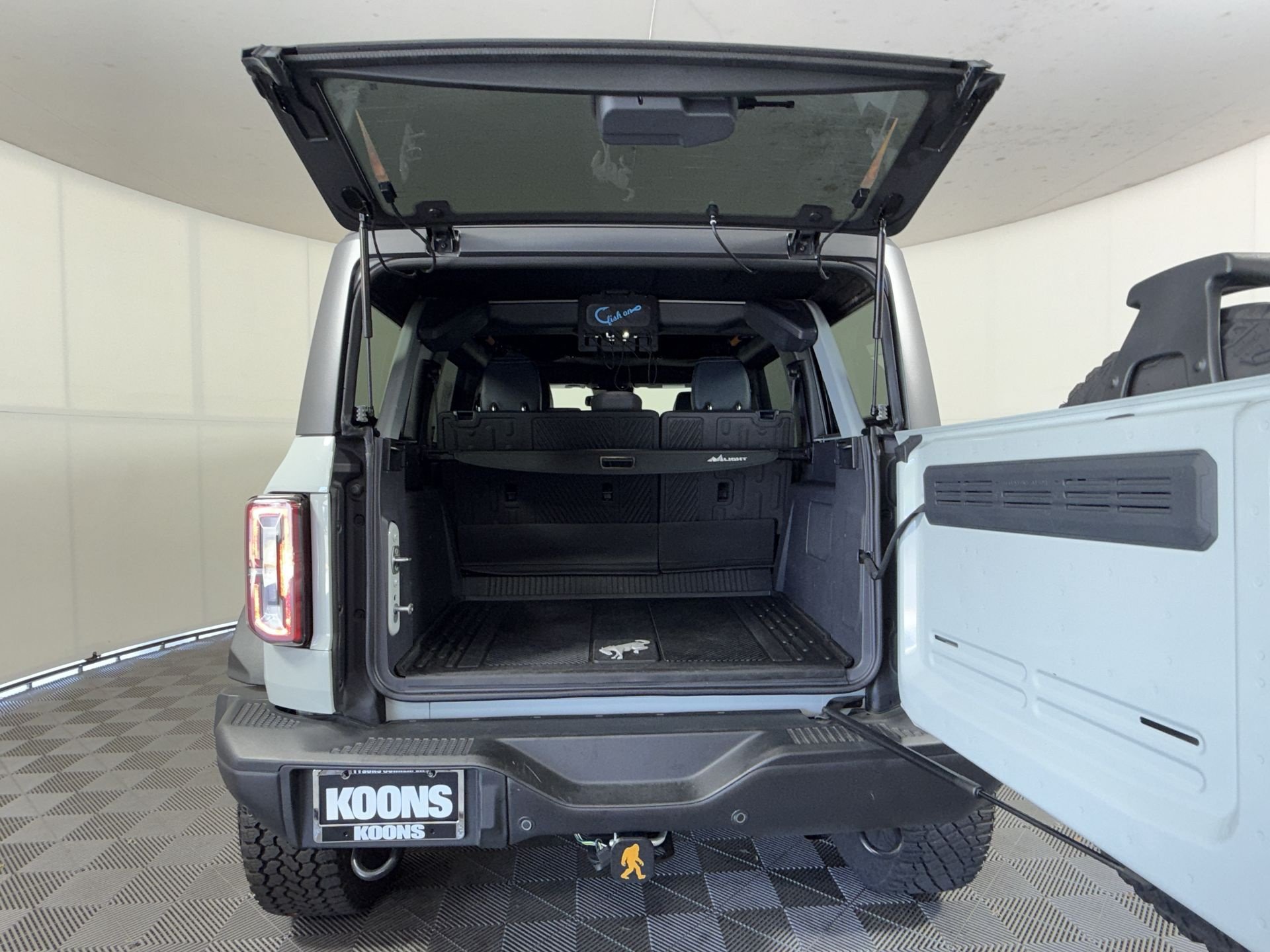 Used 2021 Ford Bronco First Edition AWD/4WD image 25