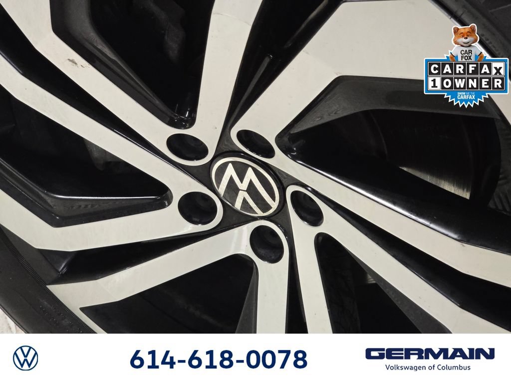 Used 2020 Volkswagen Atlas Cross Sport SEL Premium AWD/4WD image 15