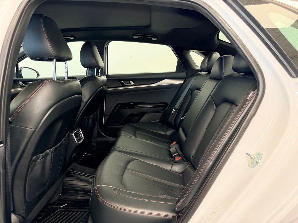 Used 2022 Kia K5 GT FWD image 4