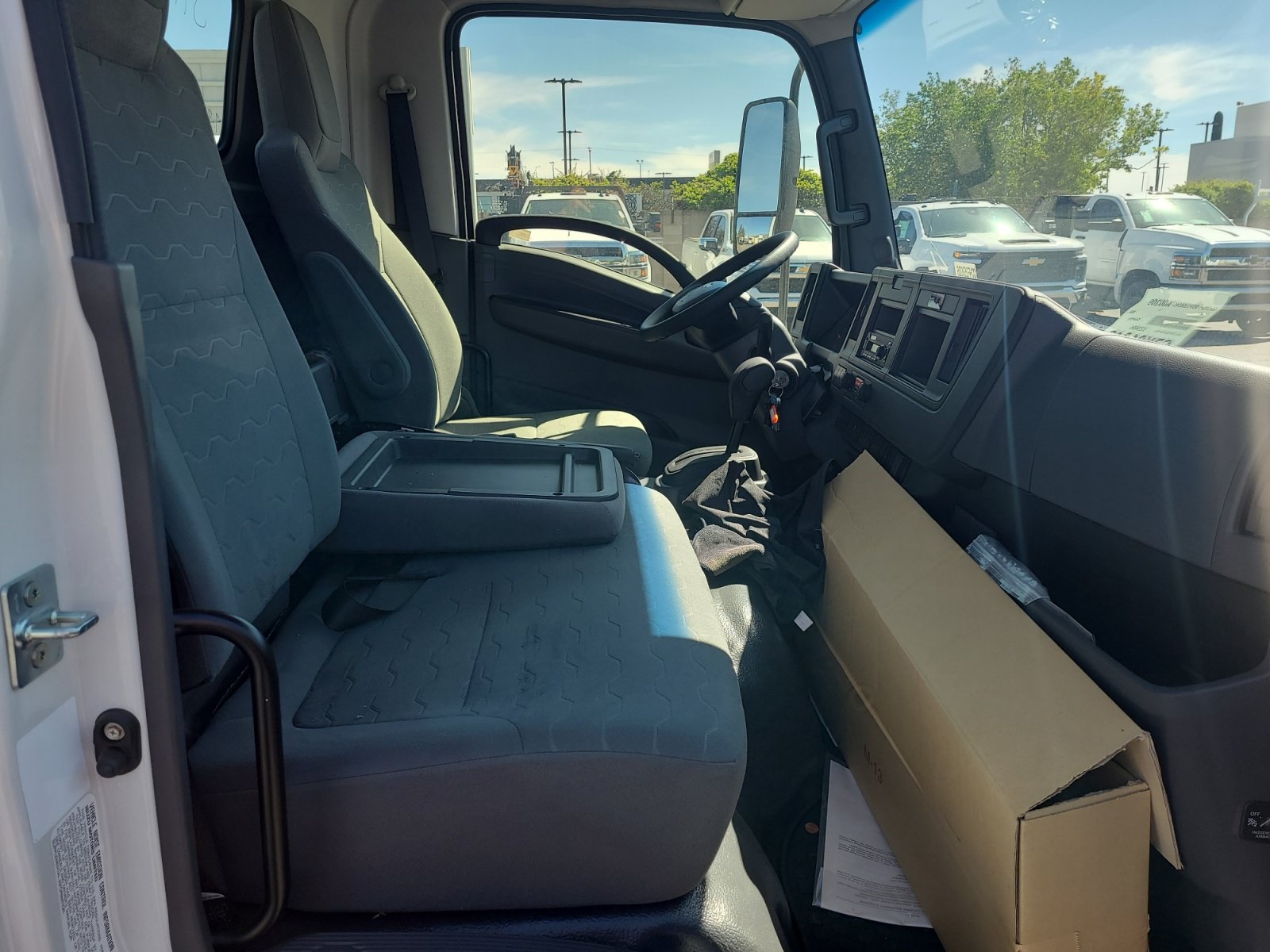 New 2025 Chevrolet Low Cab Forward 4500 XD RWD image 28