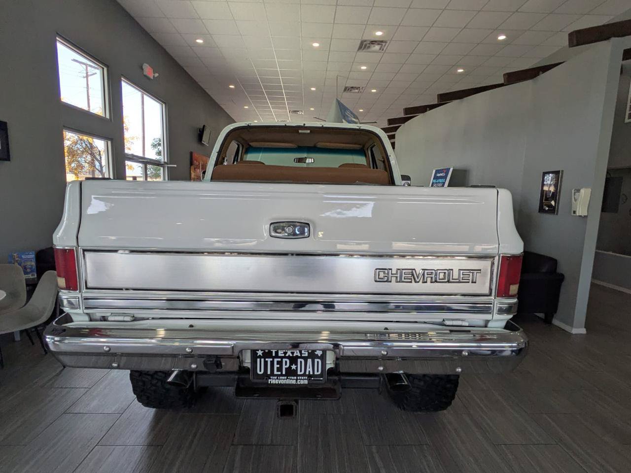 Used 1987 Chevrolet Blazer 4WD image 4