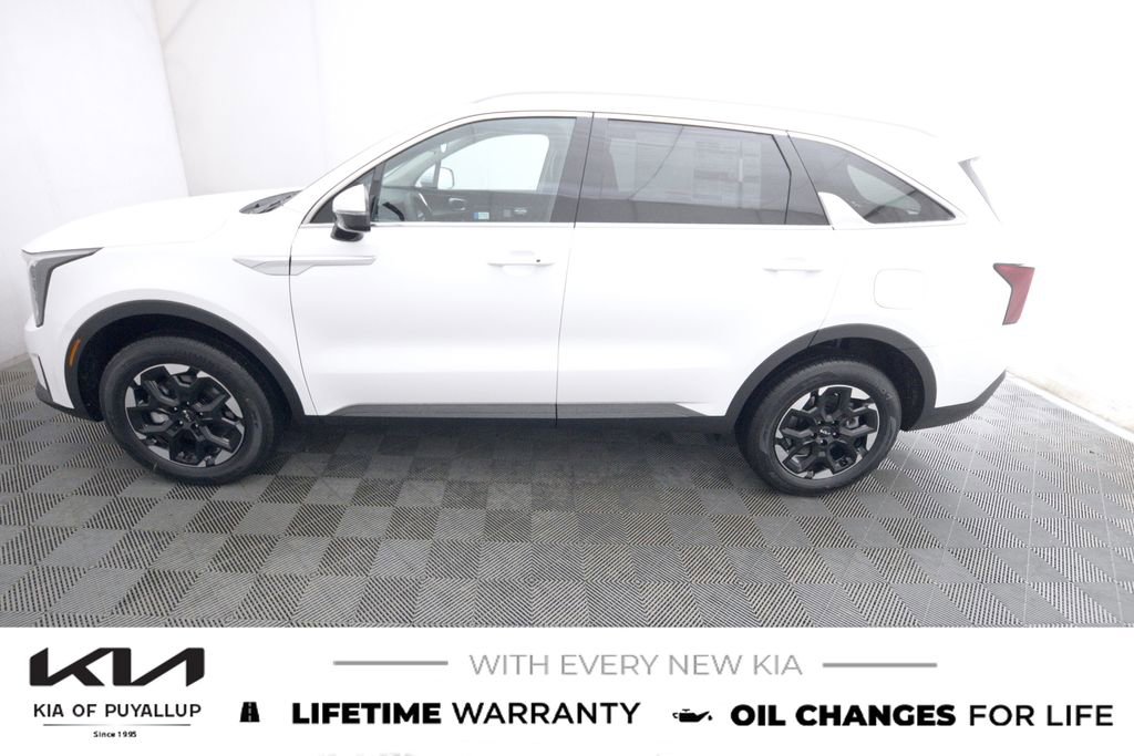 New 2026 Kia Sorento S image 8