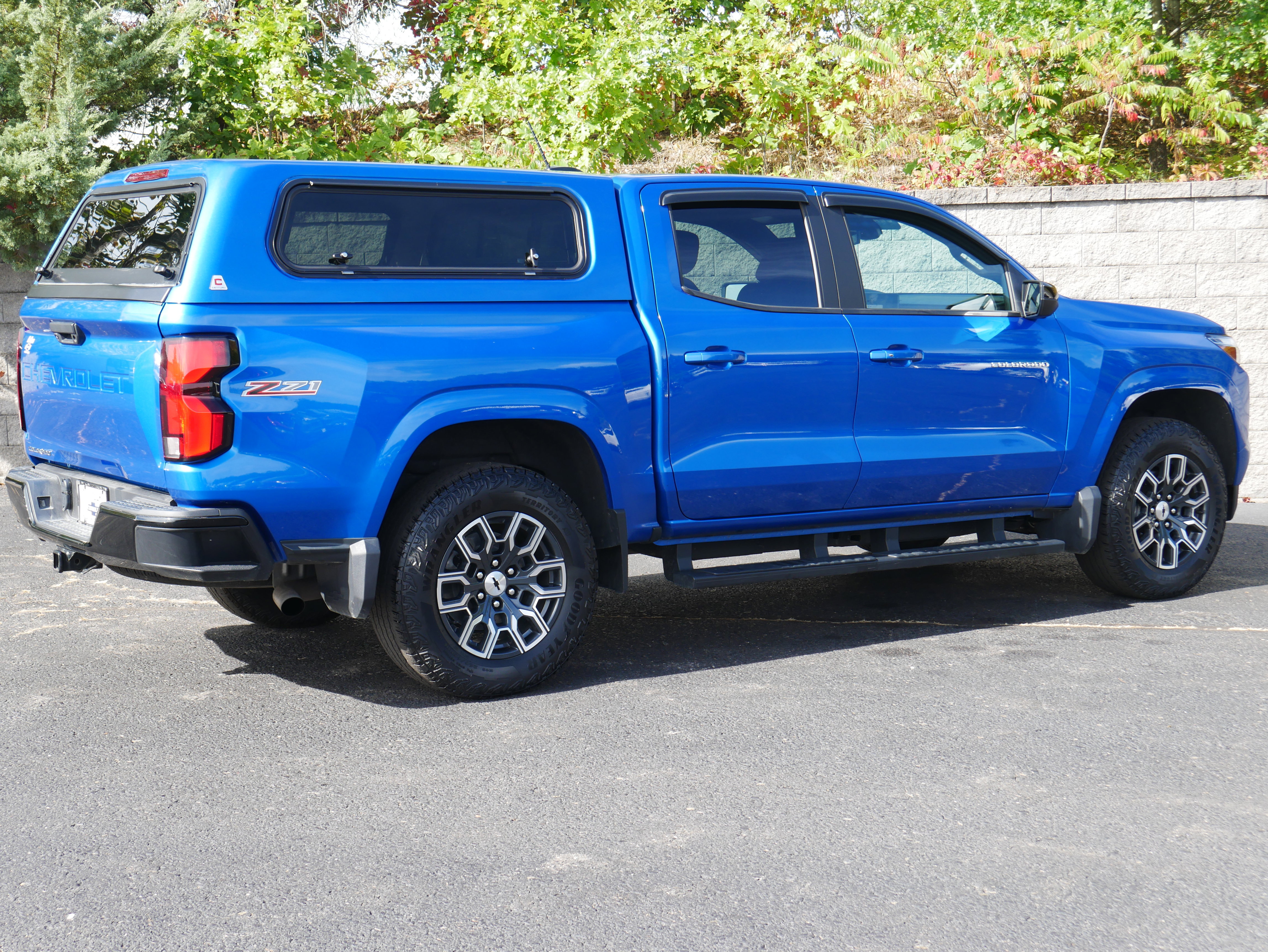 Certified 2023 Chevrolet Colorado Z71 w/ Z71 Convenience Package 2 image 7