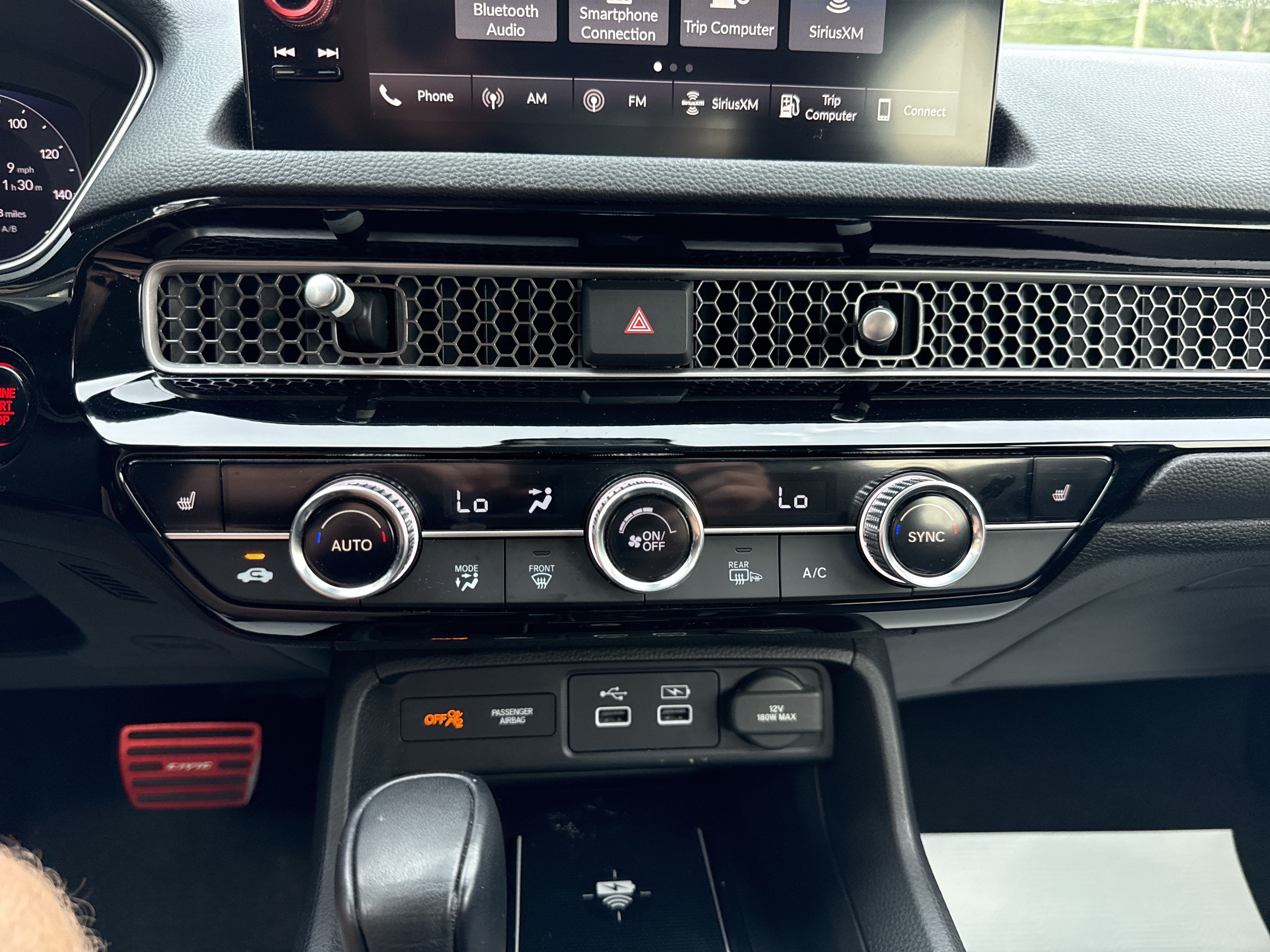 Used 2022 Honda Civic Touring image 27