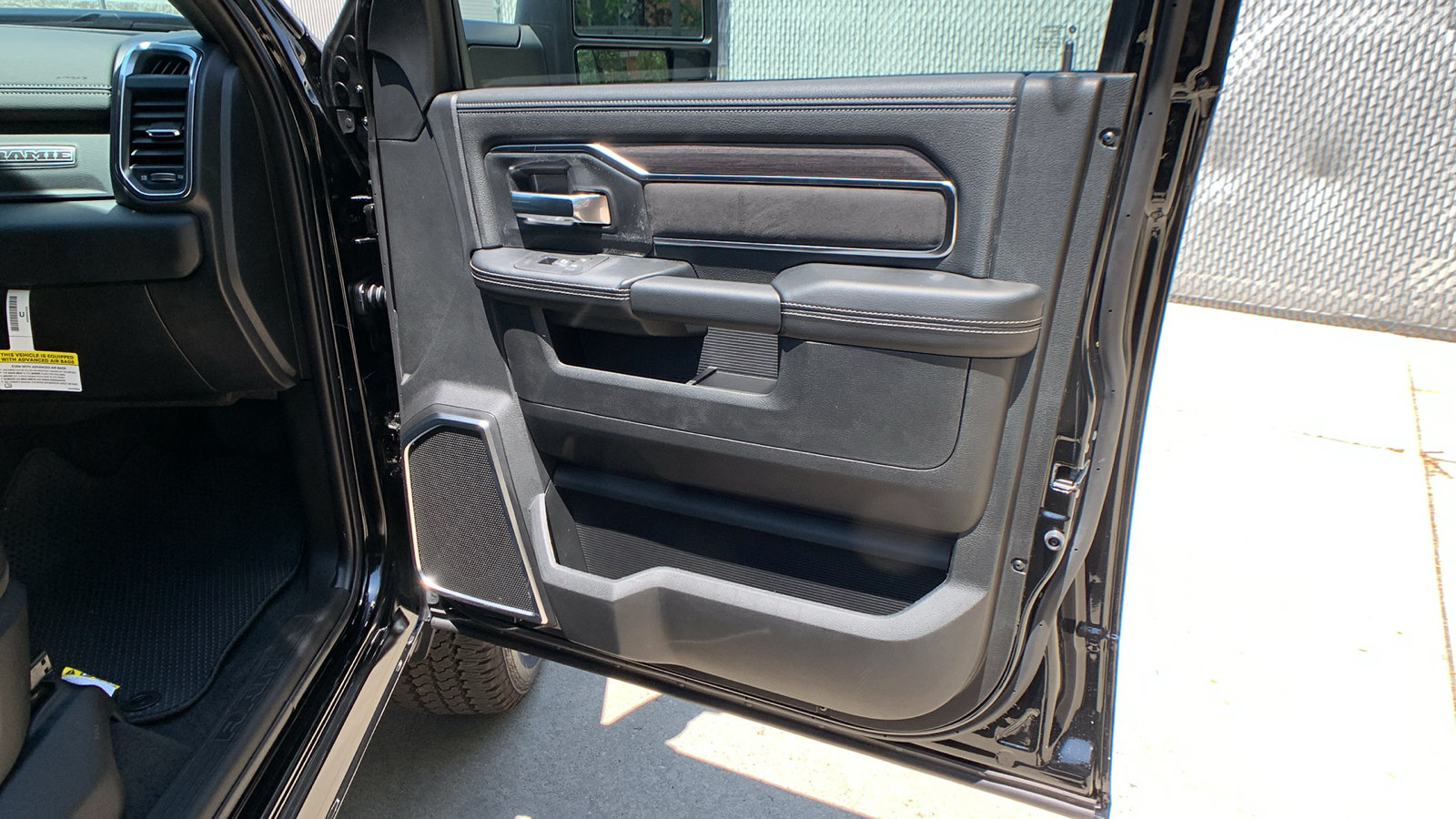 New 2026 RAM 2500 Laramie w/ Night Edition AWD/4WD image 28