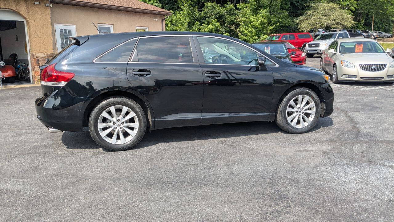 Used 2015 Toyota Venza LE AWD/4WD image 13