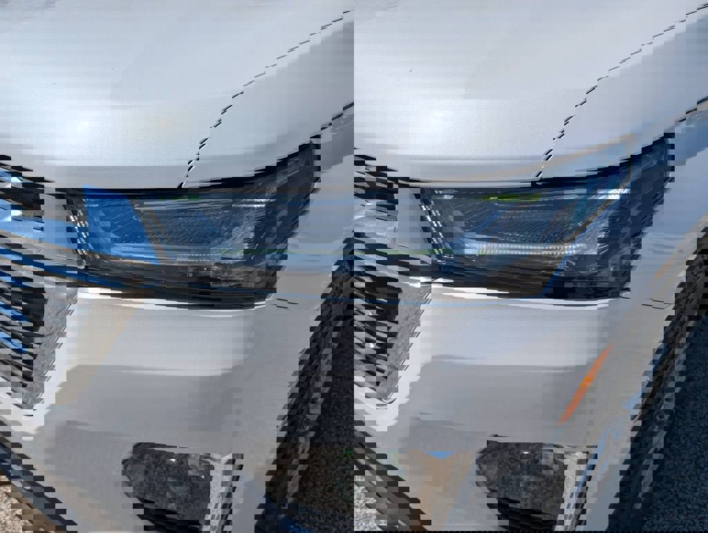 Certified 2023 Chevrolet Traverse LT image 9