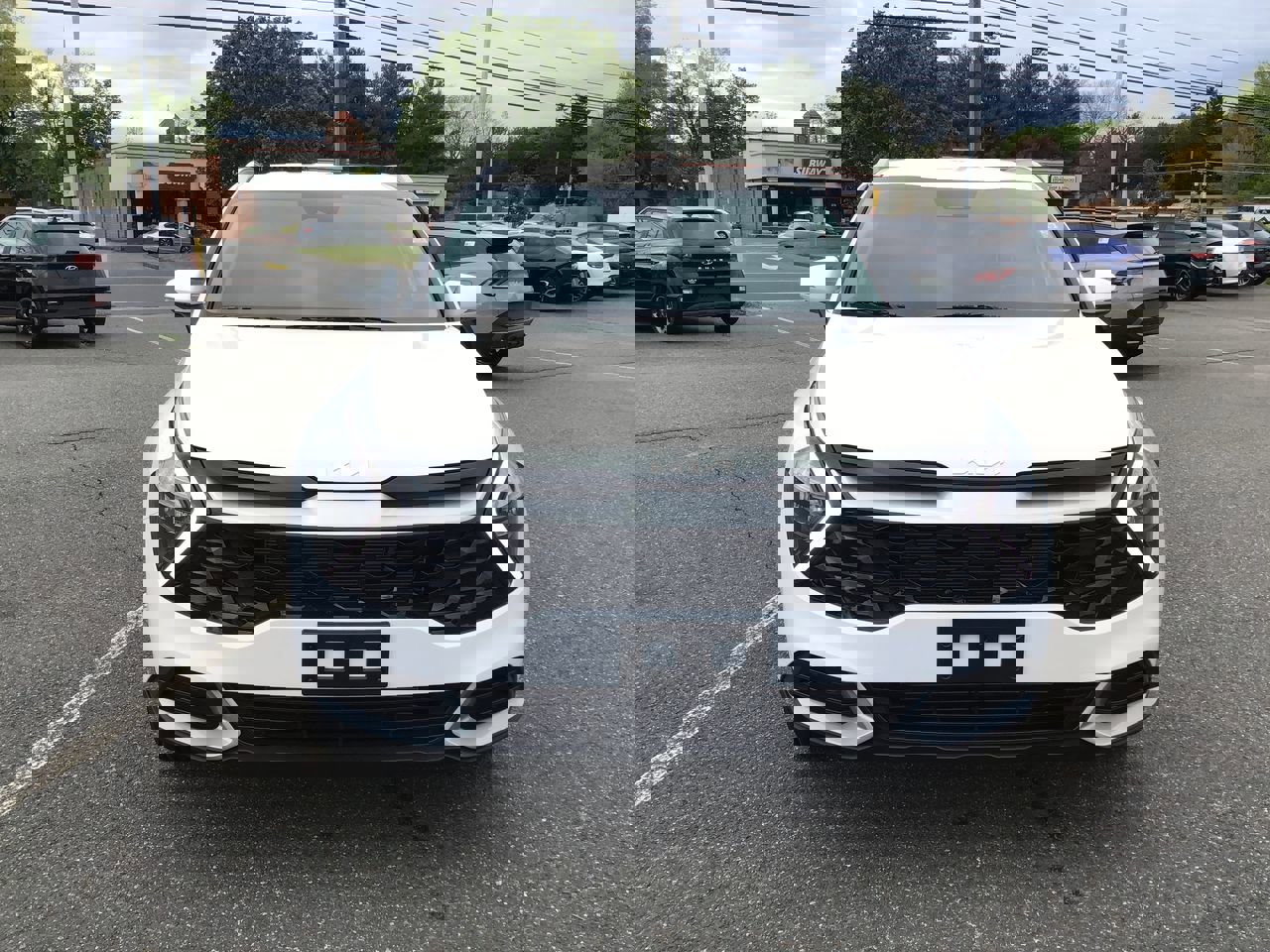 Certified 2023 Kia Sportage EX image 3