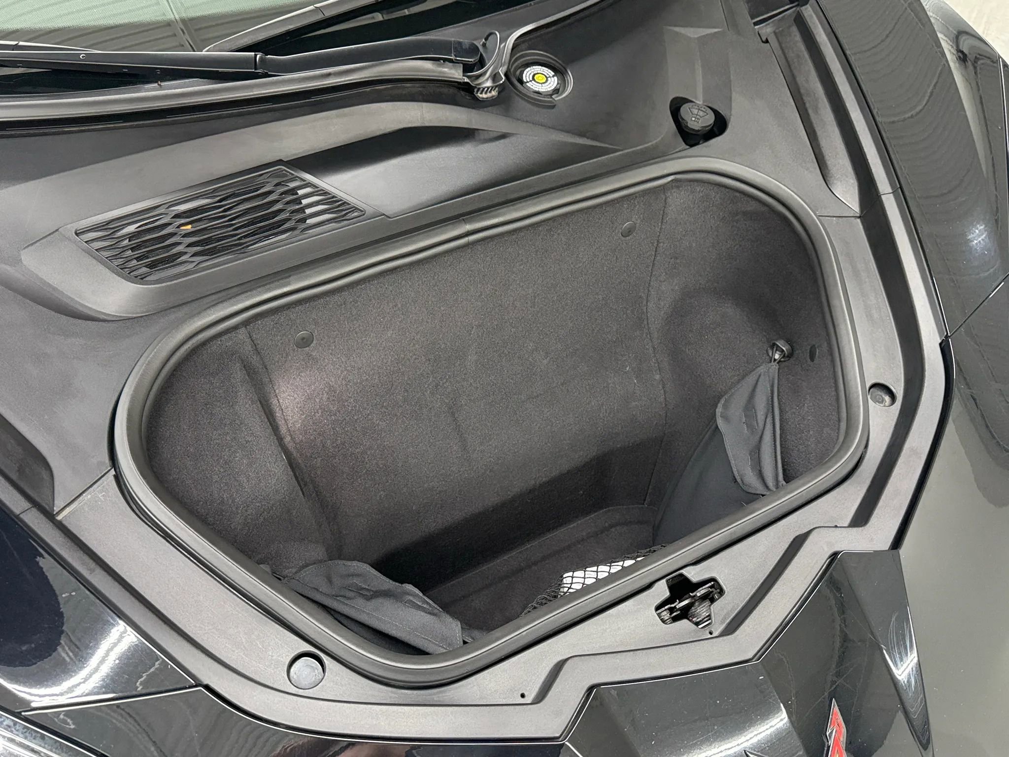 Used 2021 Chevrolet Corvette Stingray Premium Cpe w/ Z51 Performance Package image 42