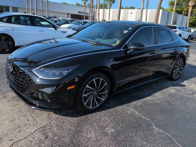 Certified 2023 Hyundai Sonata Limited w/ Cargo Package FWD image 8