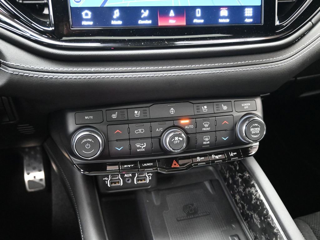 Used 2024 Dodge Durango SRT AWD/4WD image 19
