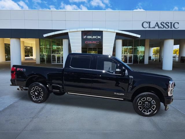 Used 2025 Ford F250 Platinum w/ FX4 Off-Road Package AWD/4WD image 9