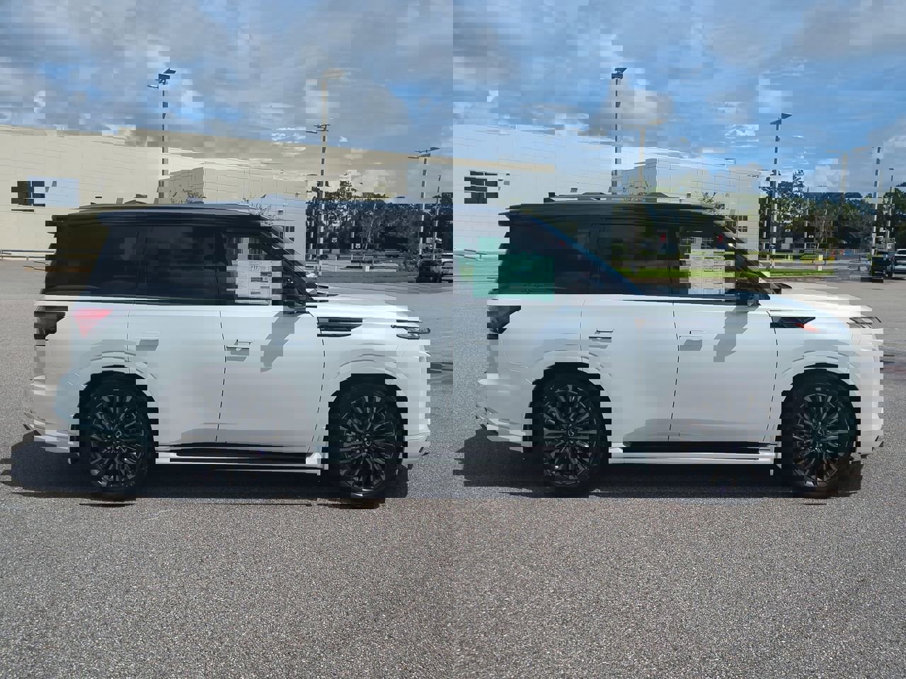 New 2026 INFINITI QX80 Autograph image 3