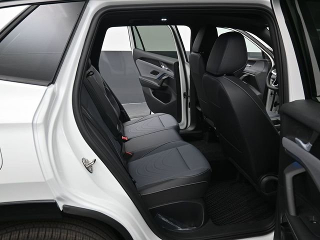 New 2026 Volkswagen Tiguan SE R-Line image 6