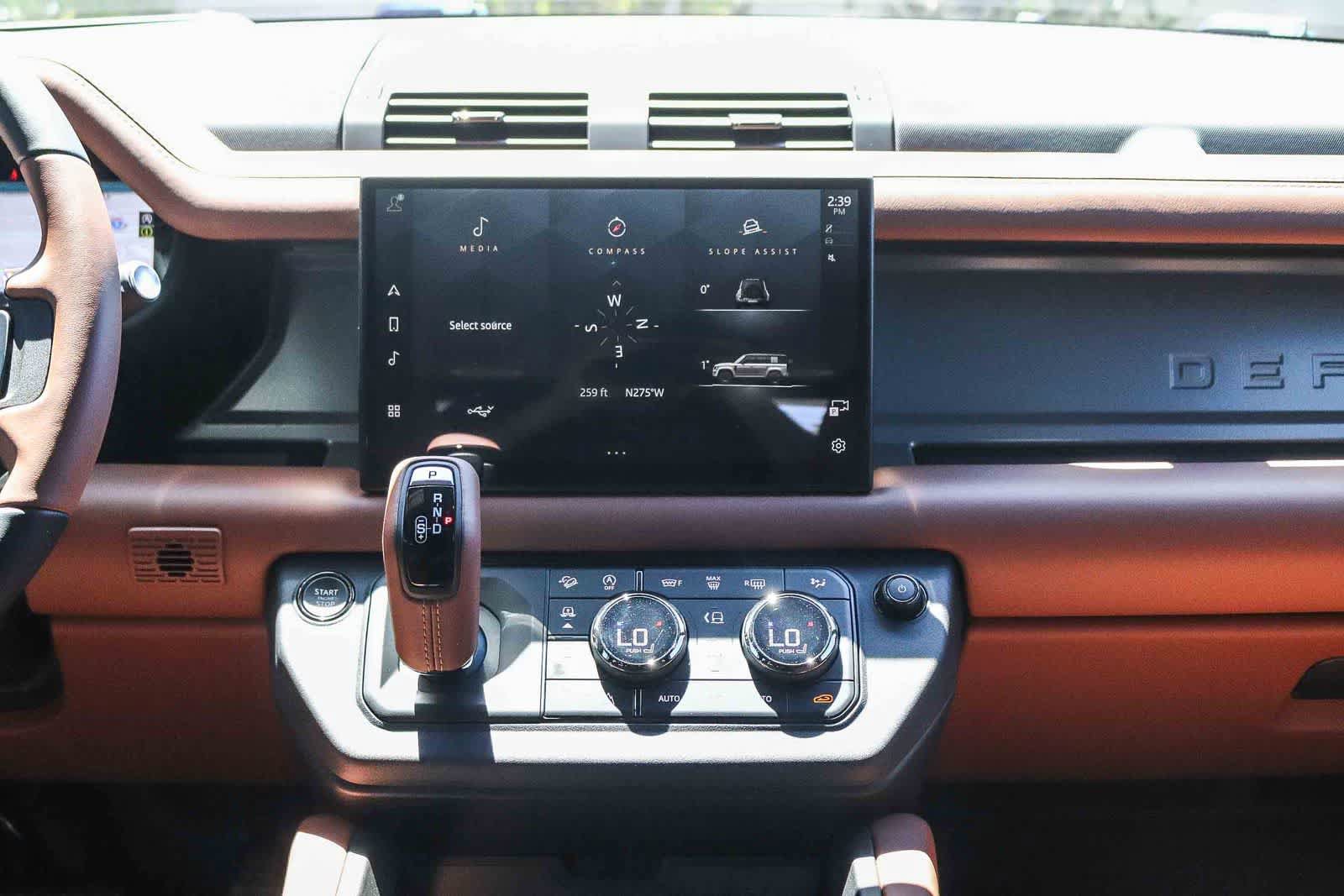 Certified 2025 Land Rover Defender 110 AWD/4WD image 13