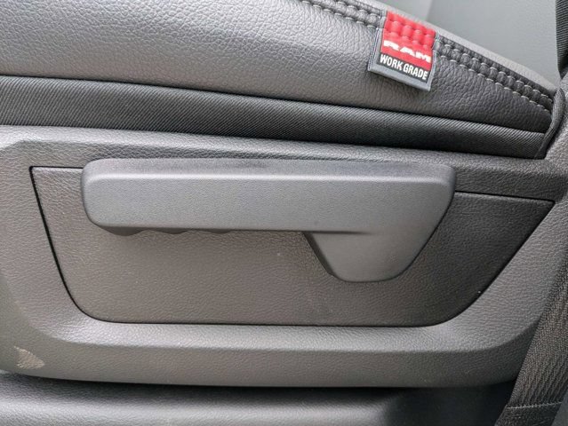 New 2026 RAM 3500 Tradesman AWD/4WD image 18