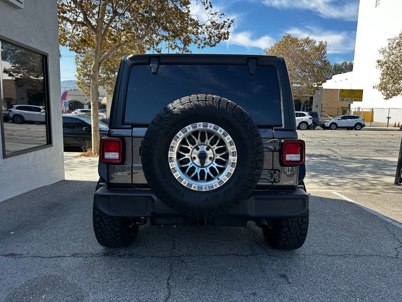 Used 2021 Jeep Wrangler Unlimited Sport image 9