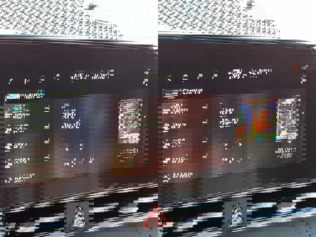 Used 2024 Hyundai Elantra SEL image 16