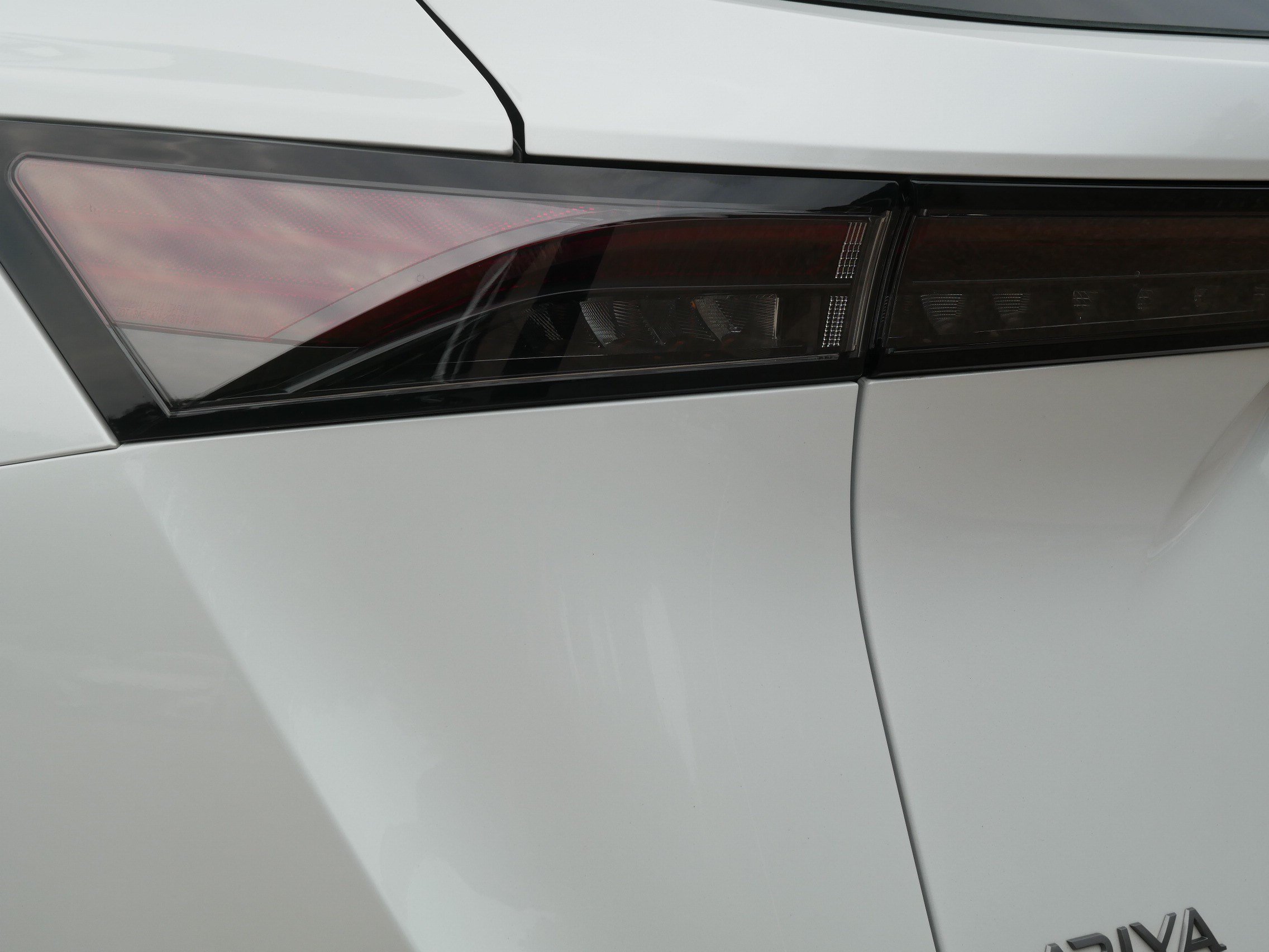 Certified 2024 Nissan Ariya AWD image 17