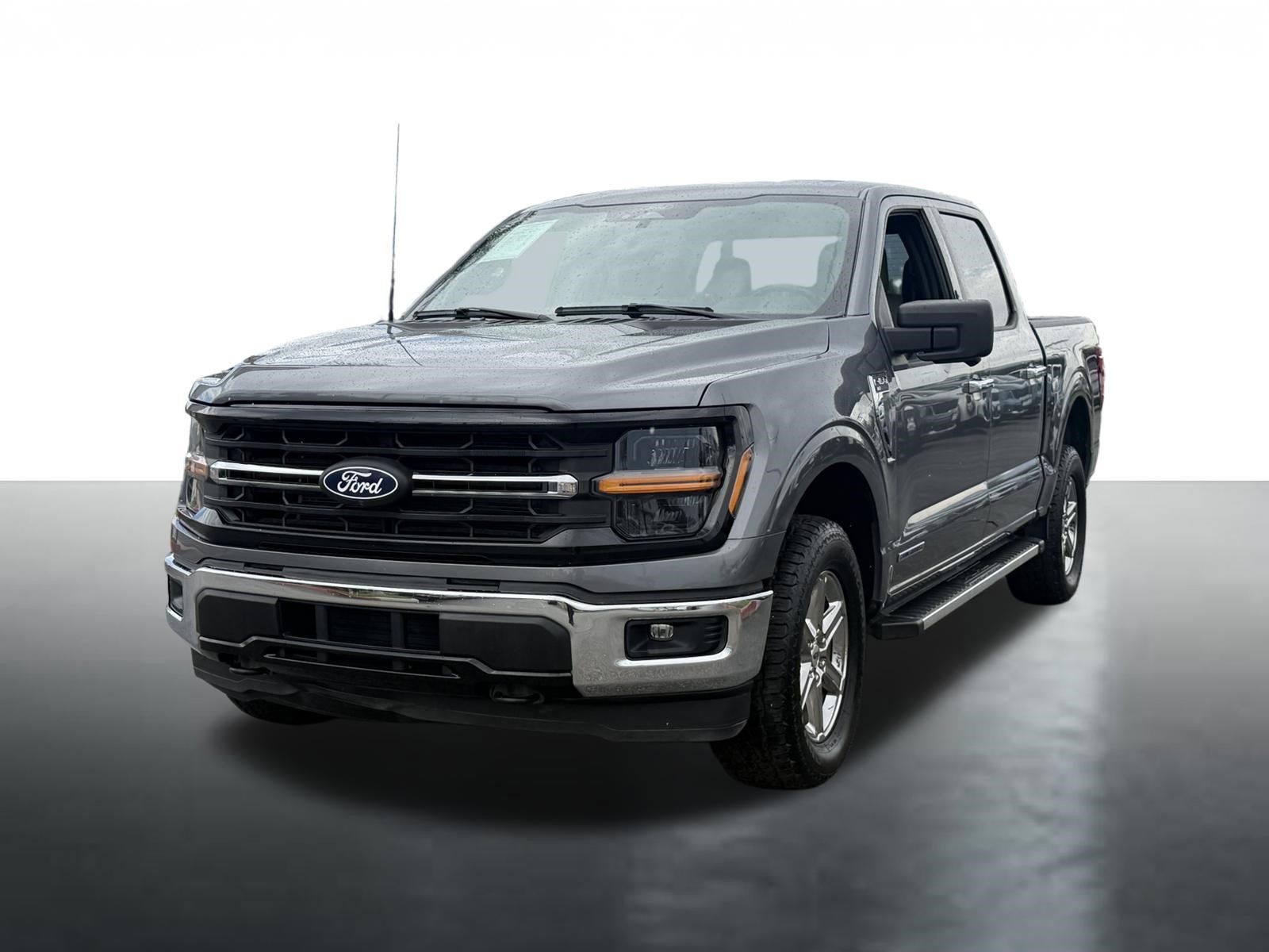 Used 2024 Ford F150 XLT w/ Mobile Office Package AWD/4WD image 4
