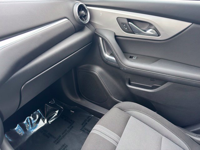 Used 2023 Chevrolet Blazer LT AWD/4WD image 27