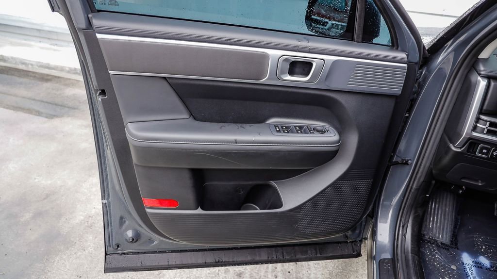 Used 2026 Hyundai Santa Fe SEL image 24