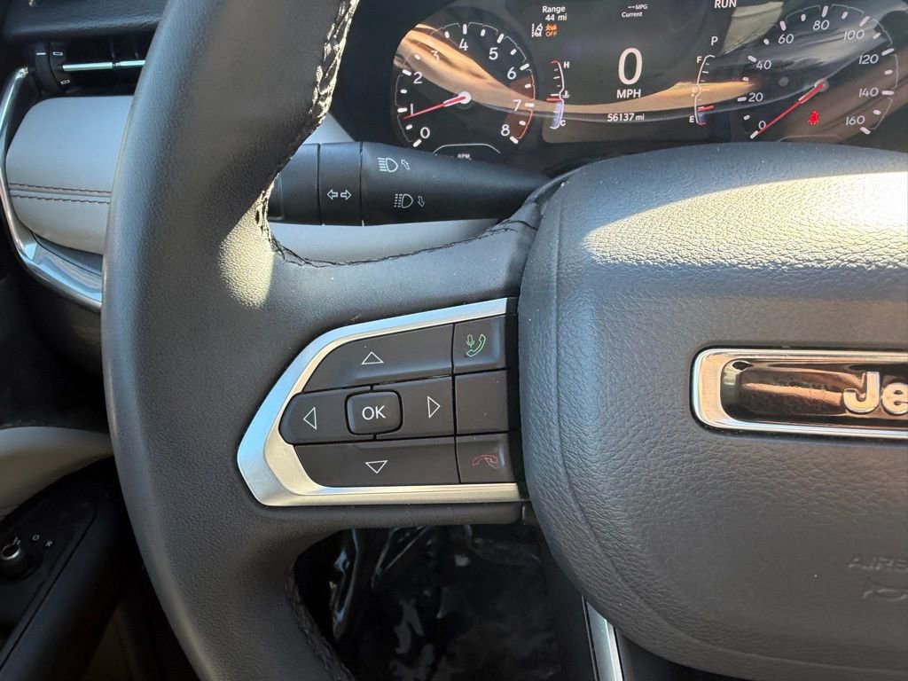 Used 2024 Jeep Compass Limited image 4