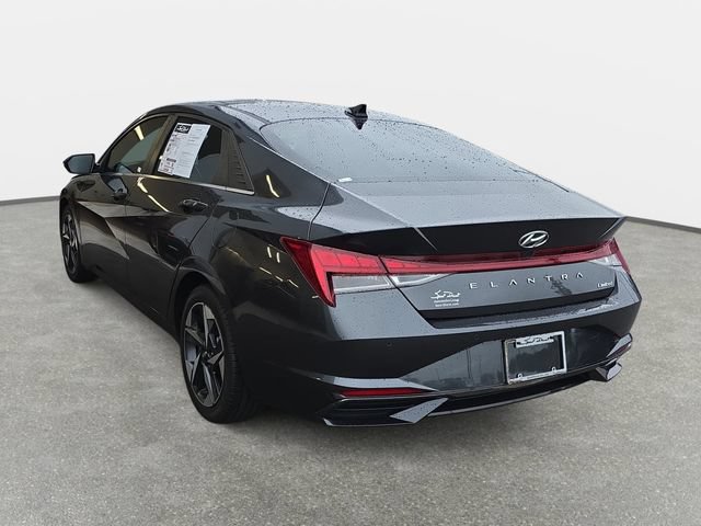 Used 2023 Hyundai Elantra Limited FWD image 7