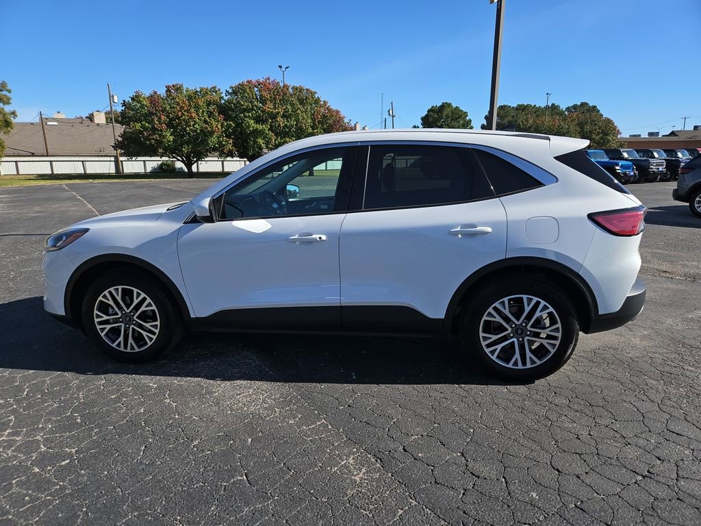 Used 2022 Ford Escape SEL image 6