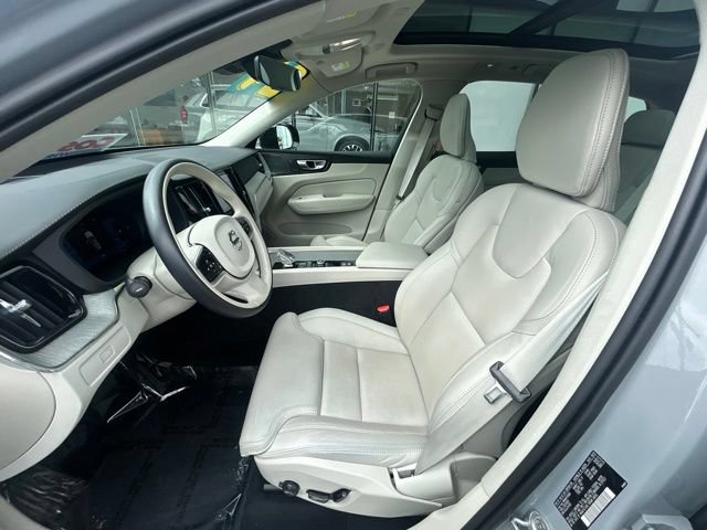 Used 2024 Volvo XC60 B5 Ultimate w/ Protection Package Premier AWD/4WD image 20