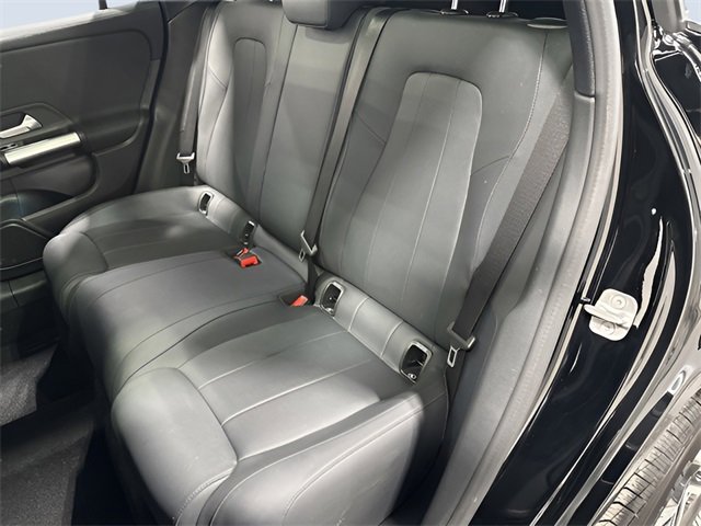 Used 2025 Mercedes-Benz GLA 250 GLA 250 image 31