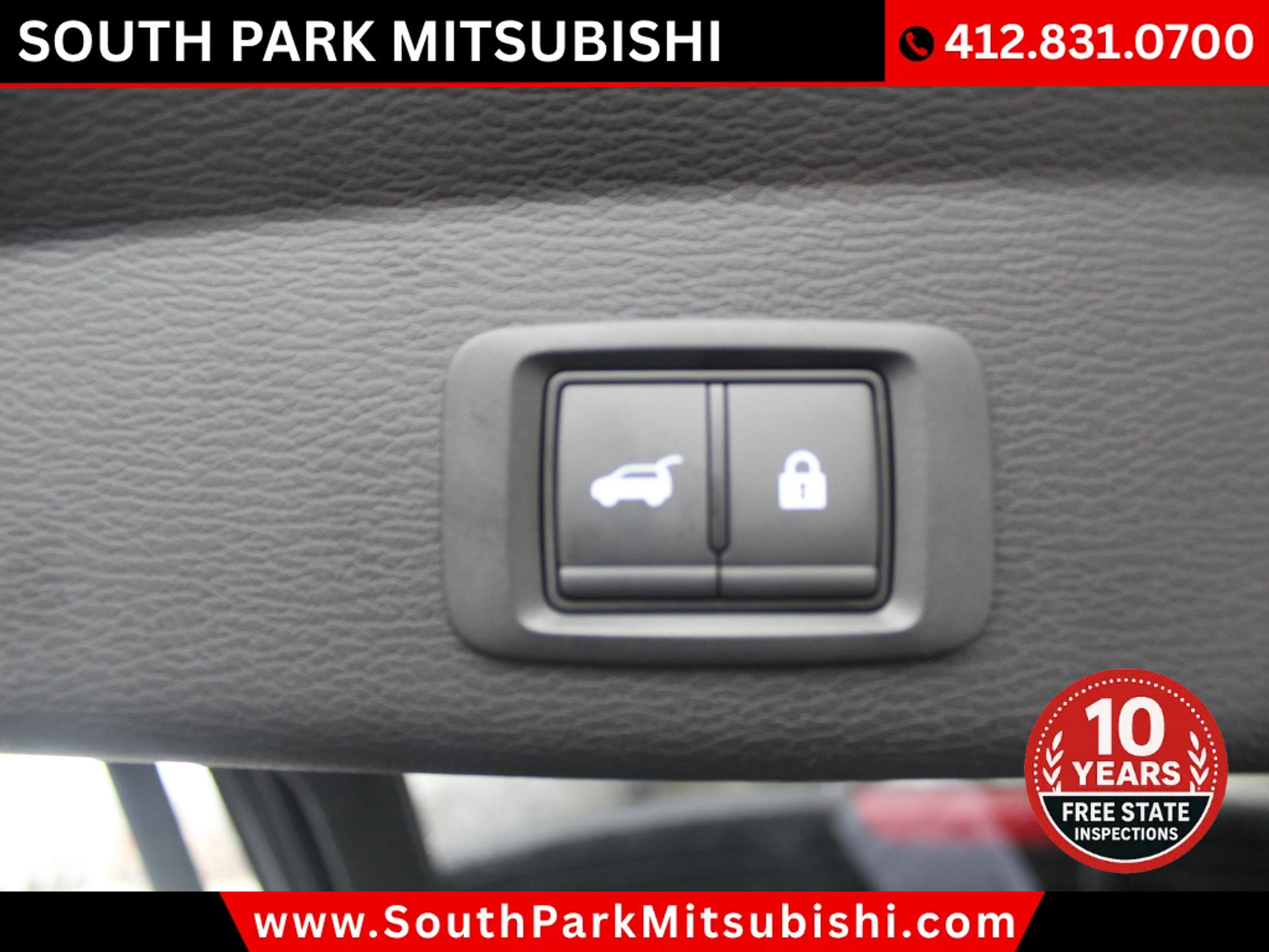 New 2025 Mitsubishi Outlander SE image 13