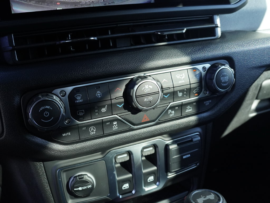 New 2026 Jeep Wrangler Sport AWD/4WD image 19