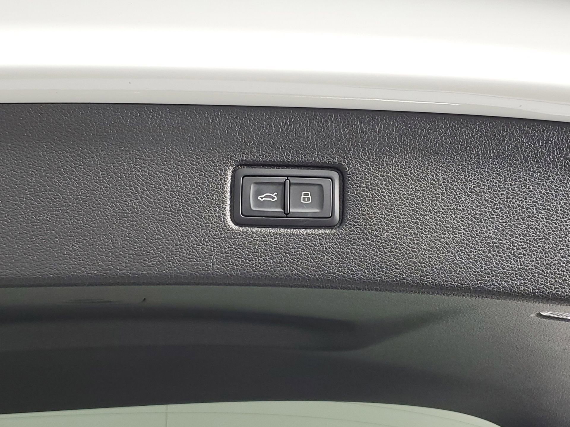 Used 2017 Audi Q7 3.0T Premium Plus image 22