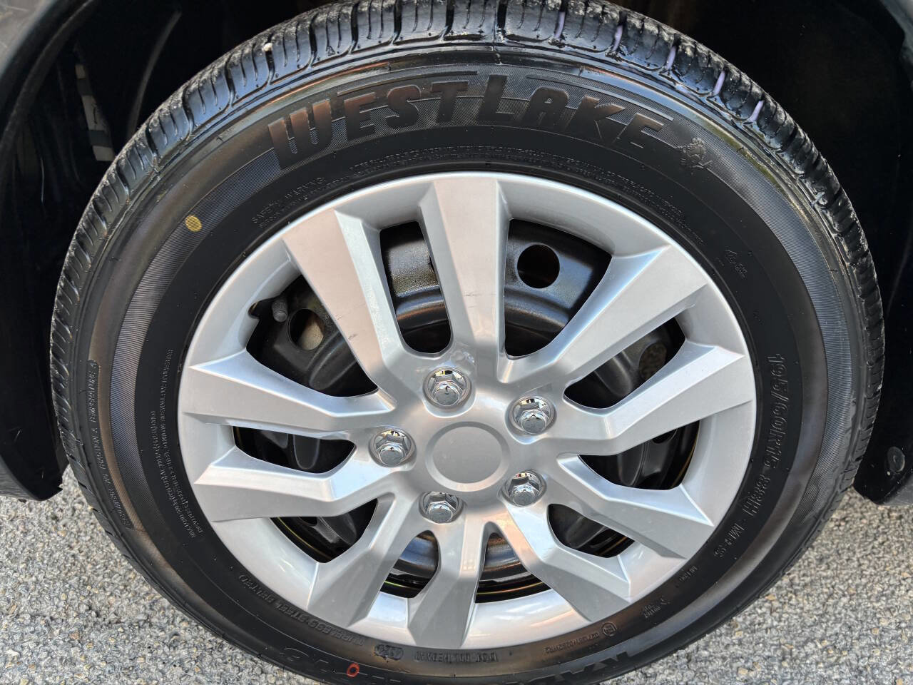 Used 2007 Toyota Yaris Sedan image 15