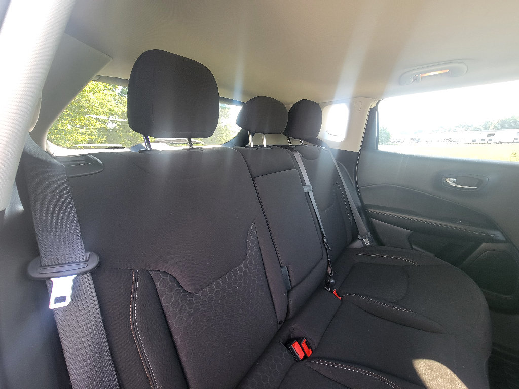 Used 2021 Jeep Compass Sport AWD/4WD image 30