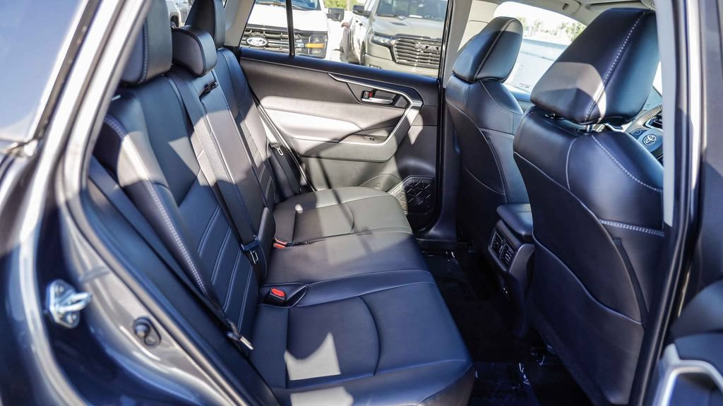 Used 2023 Toyota RAV4 XLE Premium FWD image 20