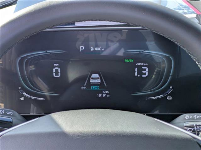 Used 2024 Kia Niro EX Touring image 11