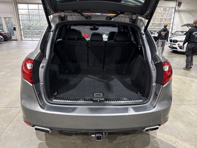 Used 2012 Porsche Cayenne S w/ Premium Pkg Plus image 17