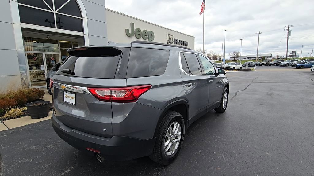 Used 2020 Chevrolet Traverse LT w/ Driver Confidence II Package image 8