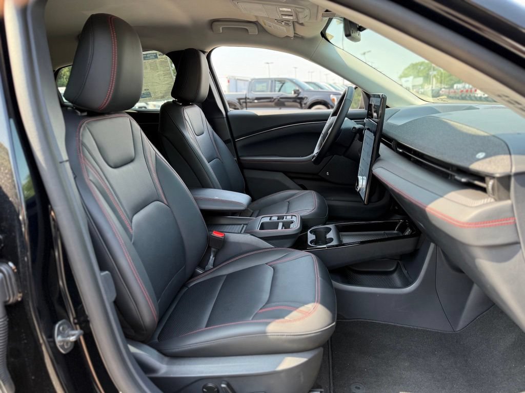 New 2026 Ford Mustang Mach-E Premium w/ Sport Appearance Package AWD/4WD image 15