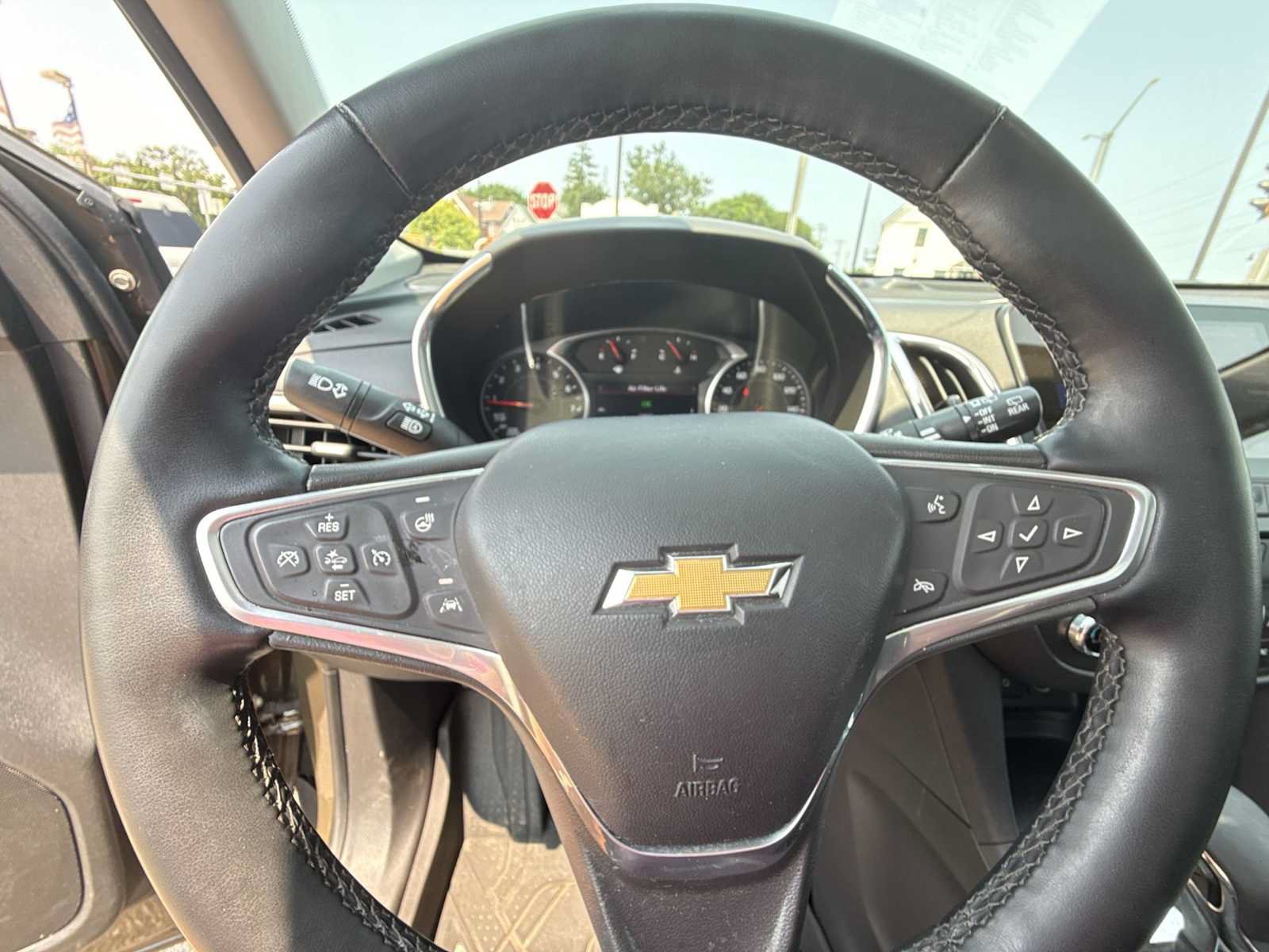 Certified 2023 Chevrolet Equinox LT AWD/4WD image 11