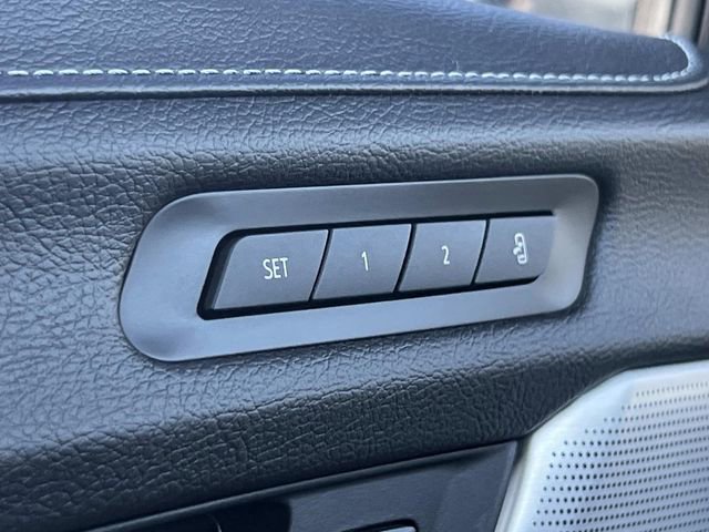 Certified 2025 Cadillac CT4 Premium Luxury AWD/4WD image 30