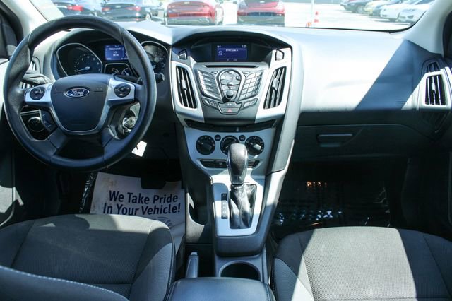 Used 2014 Ford Focus SE image 16