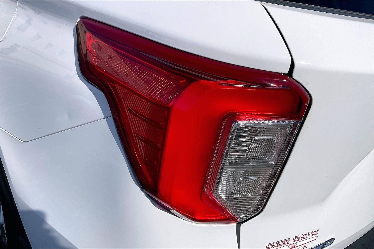 Certified 2023 Ford Explorer Limited image 24