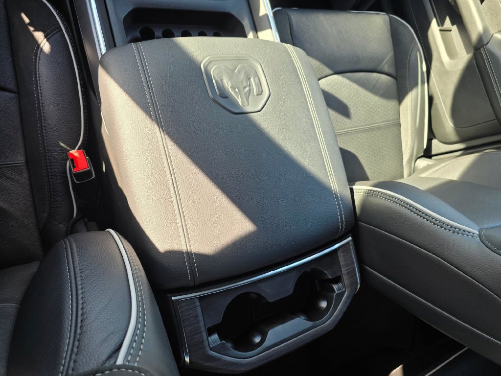 New 2026 RAM 3500 Laramie AWD/4WD image 24