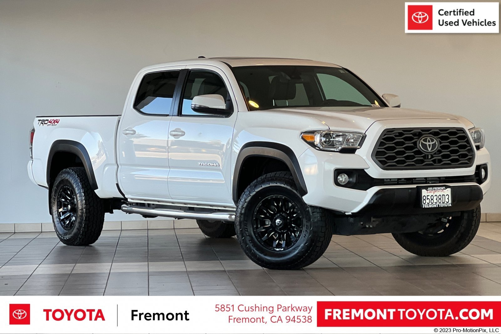 Certified 2021 Toyota Tacoma TRD Off-Road w/ TRD Premium Off Road Package AWD/4WD image 1