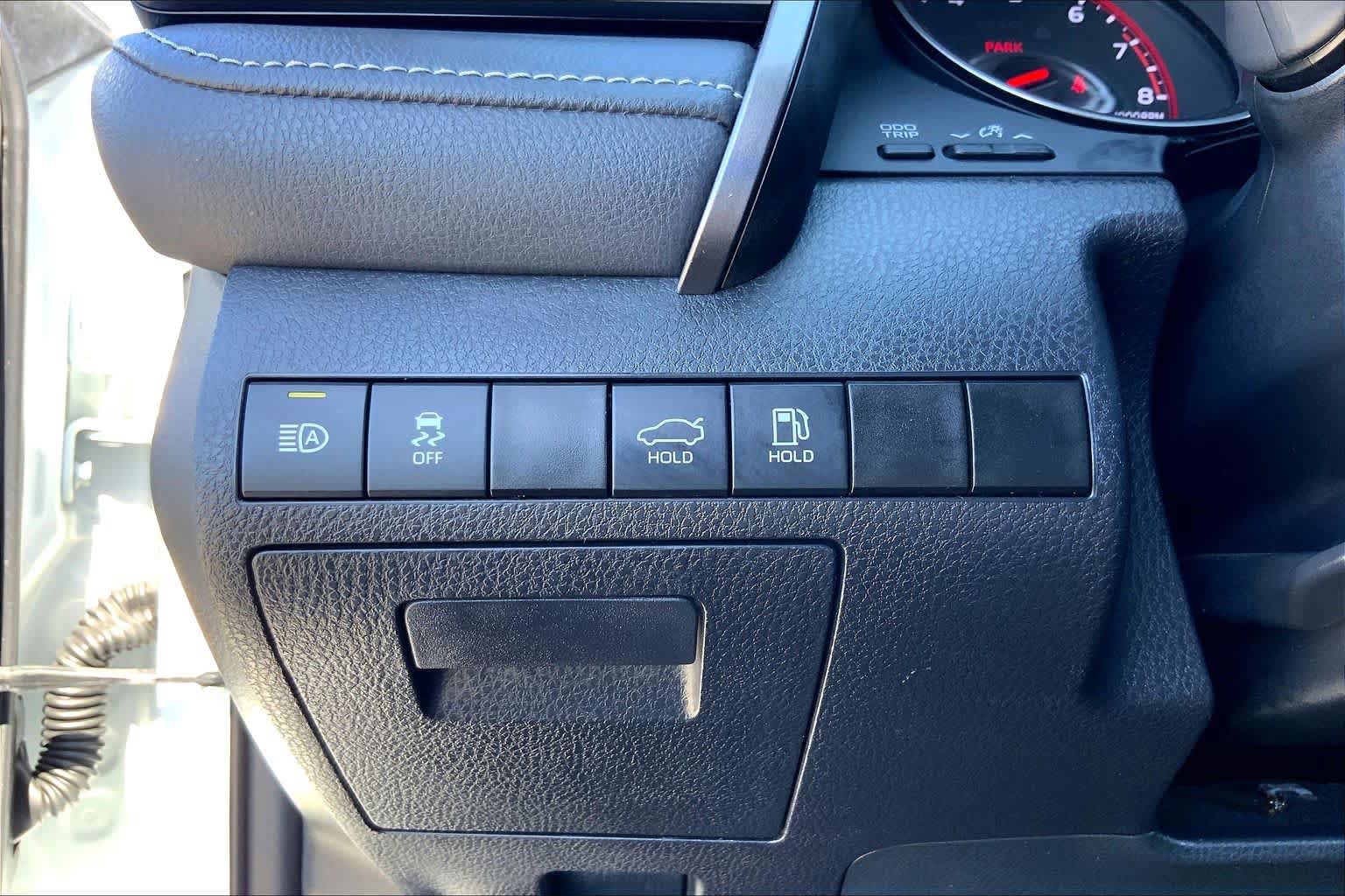 Used 2024 Toyota Camry XSE FWD image 33
