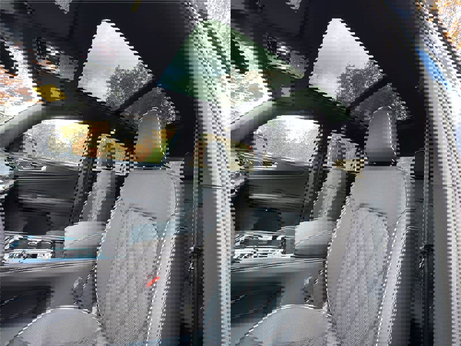 New 2026 Volkswagen Atlas Cross Sport SEL Premium R-Line AWD/4WD image 15