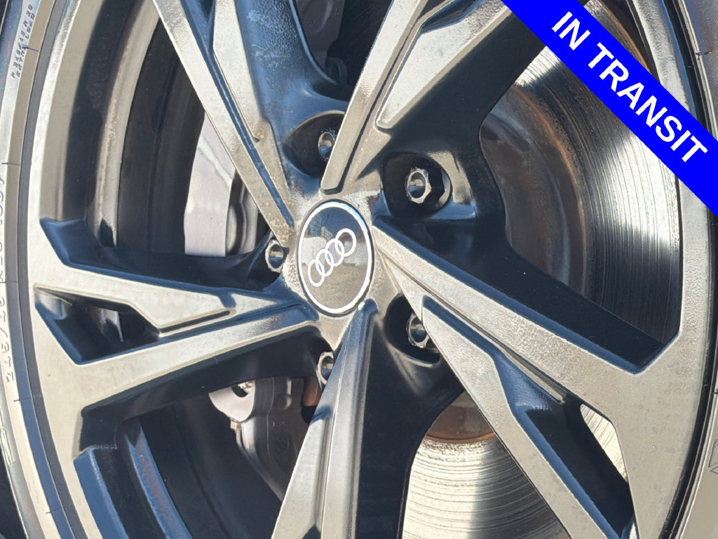 Used 2022 Audi e-tron GT Premium Plus AWD/4WD image 5